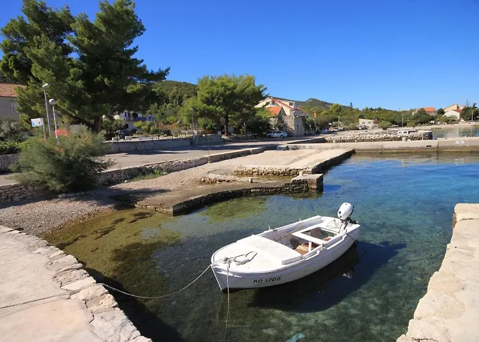 By The Sea Kneza, Korcula - 9164